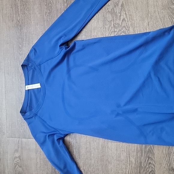 Lululemon size 4 - Picture 2 of 6